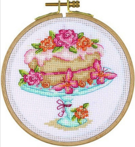 Tuva Cross Stitch Kit with Wooden Hoop 5'' / 12.5 cm  - Blooming Delicious