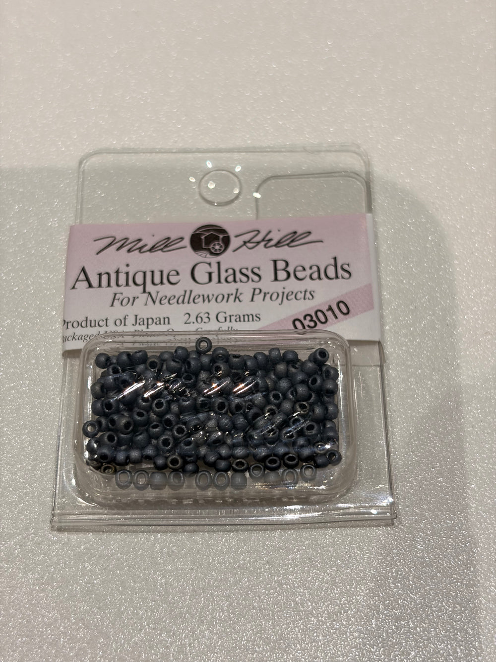 Mill Hill Antique Glass Beads Seed Round (11/0) 2.5mm 03010 Slate Blue 2.63 03010