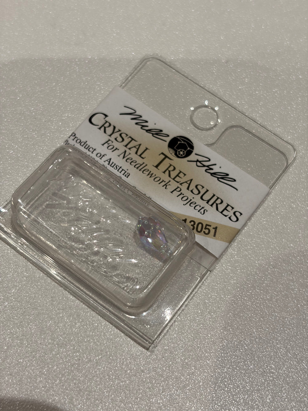 Mill Hill Crystal Treasures Very Small Teardrop Crystal Ab 13051