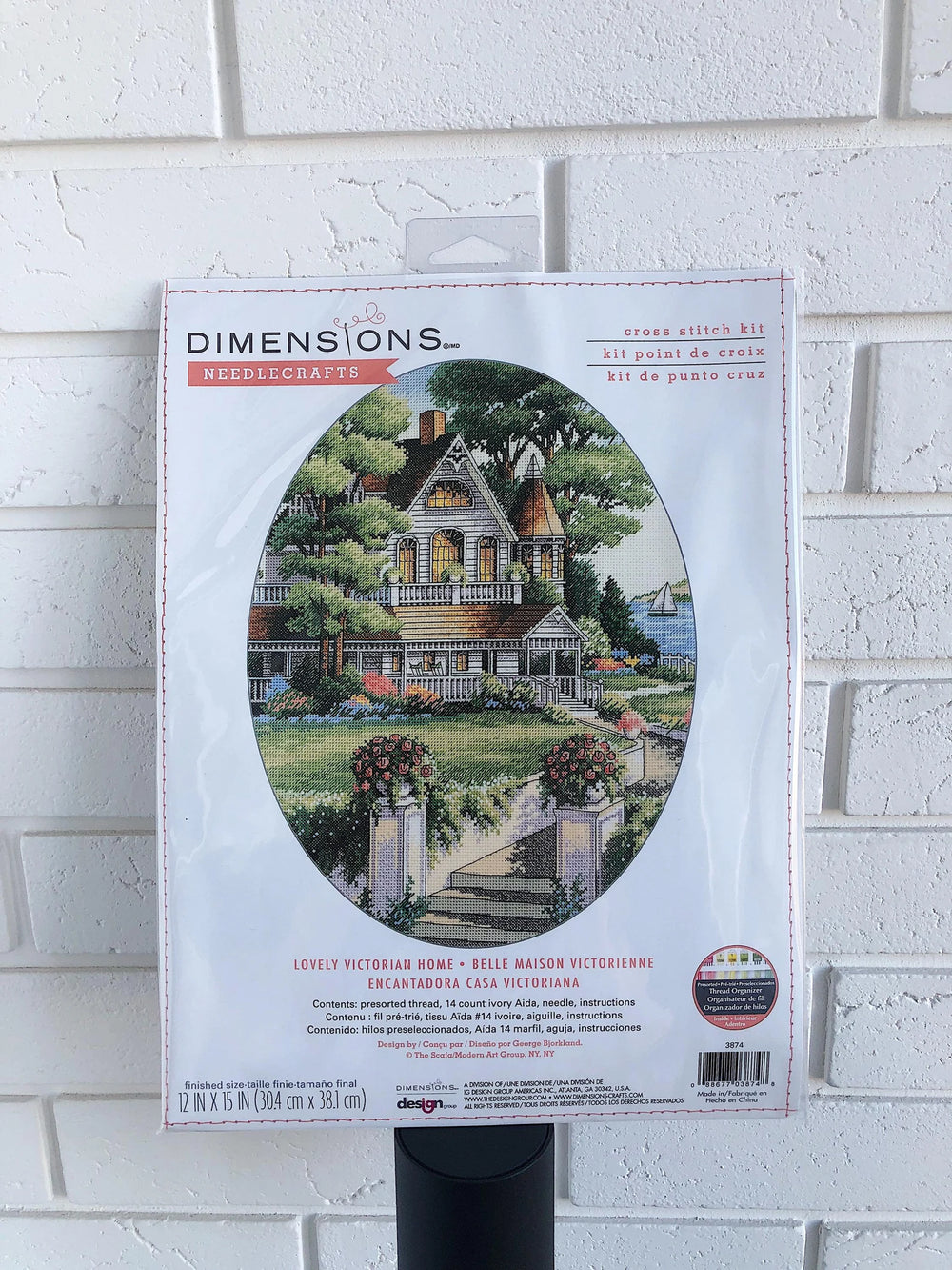 Dimensions Counted Cross Stitch Kit 3874 "Lovely Victorian Home"